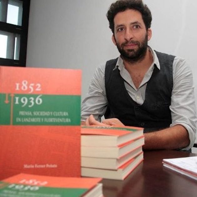 El editor y escritor Mario Ferrer