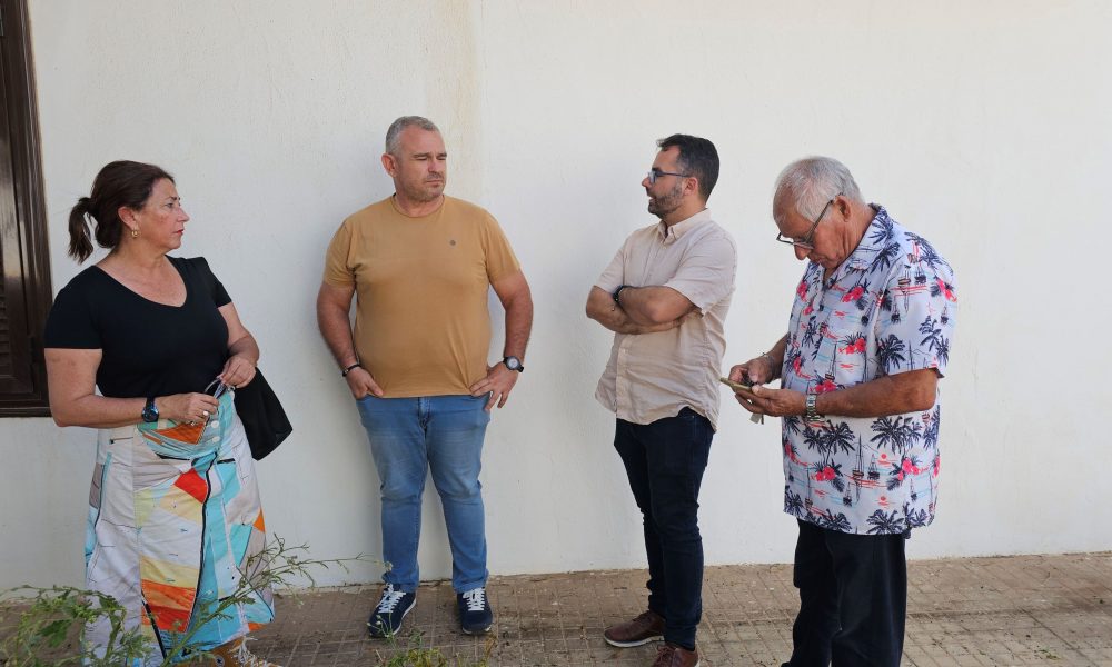 Jacobo Lemes visita Tinasoria para ver los avances del plan de apoyo a la empleabilidad “Cuidando Lanzarote”