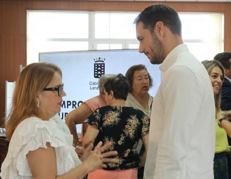Primera caminata del programa “Ponte en marcha”en Arrecife
