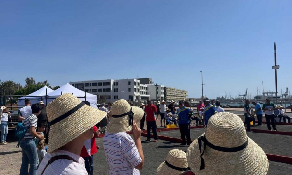 Actividades deportivas y juegos tradicionales por el Día de Canarias