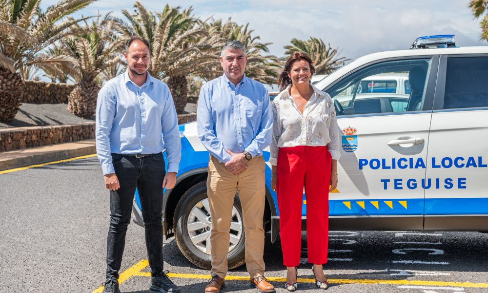 Teguise renueva la flota de vehículos de la Policía Local y Protección Civil