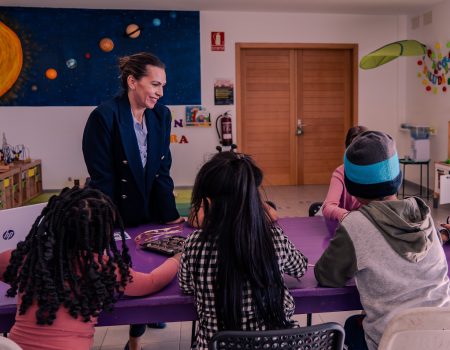Talleres de refuerzo idiomático para estudiantes no hispanohablantes