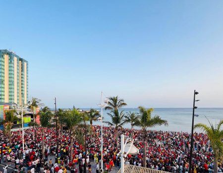 Fin de Semana Legendario en Arrecife con Summer Fest y Eurocopa