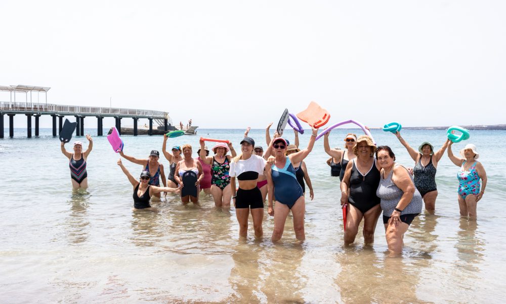 Nuestros mayores en las playas de Lanzarote y La Graciosa