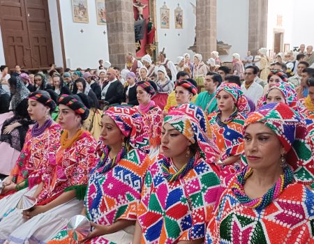 Misa Internacional en la Candelaria