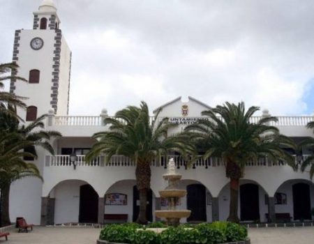 Aparcamientos en vados en San Bartolomé