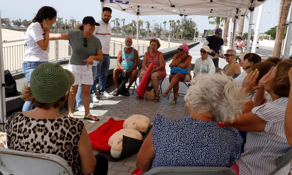 Charlas preventivas en las playas de Lanzarote