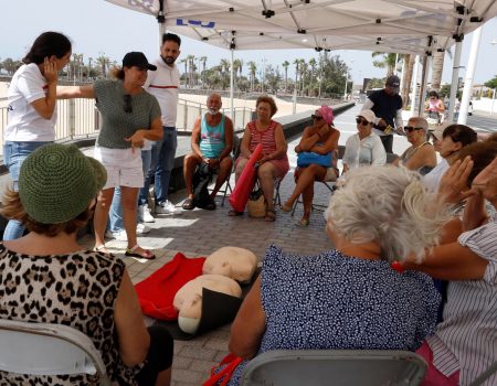 Charlas preventivas en las playas de Lanzarote