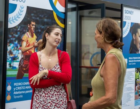 Descubre la inauguración de "Canarias en el Olimpo", una exposición que celebra a los deportistas canarios en los Juegos Olímpicos y Paralímpicos.