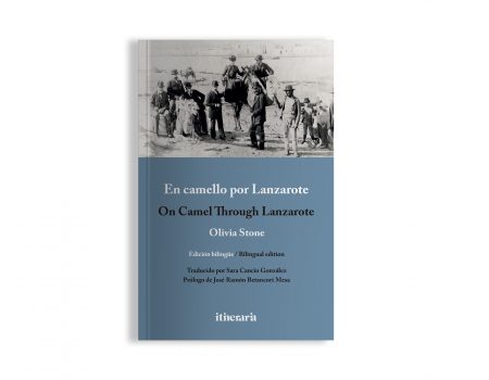 En camello por Lanzarote de Olivia Stone