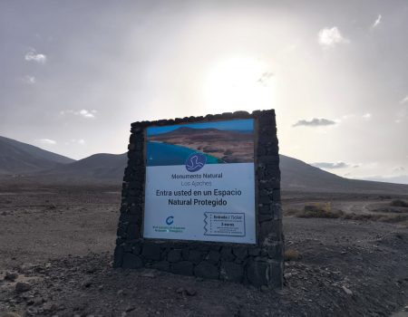 Señalética del Monumento Natural de Los Ajaches