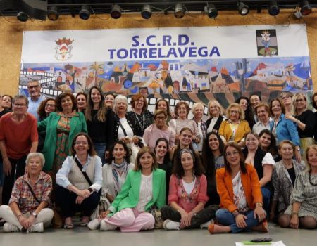 Sociedad Torrelavega como Medalla de Oro de Canarias