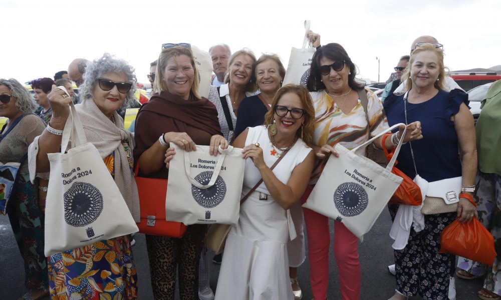 Mayores a la Feria de Artesanía de Lanzarote