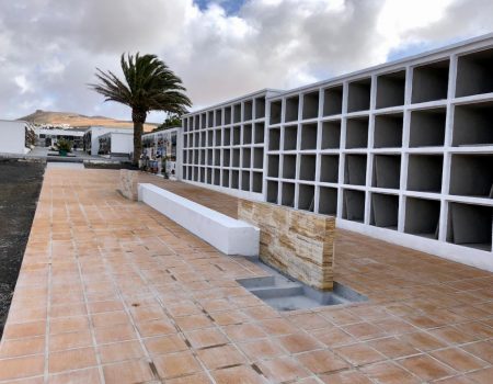 Teguise facilita el acceso a las subvenciones para el traslado de fallecidos