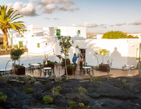 Bodegas El Grifo y Canarias Wine Academy