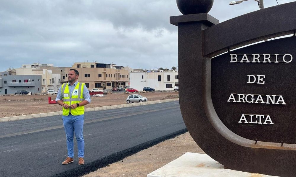 Yonathan de León promueve la transformación integral de los barrios de Argana Alta y Baja 