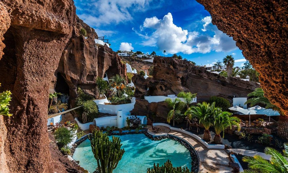 https://www.lagomarlanzarote.com/
