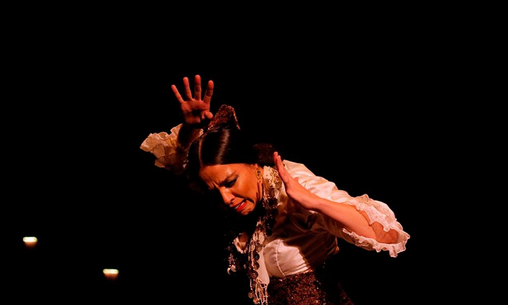 Escena Lanzarote presenta "Prendidos"