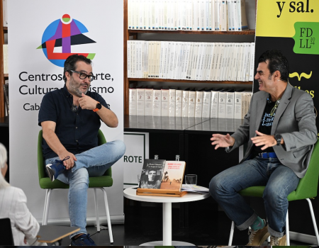 Álvaro Colomer brilla en la UNED del Festival Literario de Lanzarote