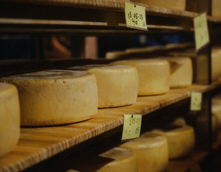 Finca de Uga logra seis medallas en los World Cheese Awards 2024