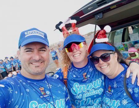 Playa Blanca solidaria camina por Pequeño Valiente