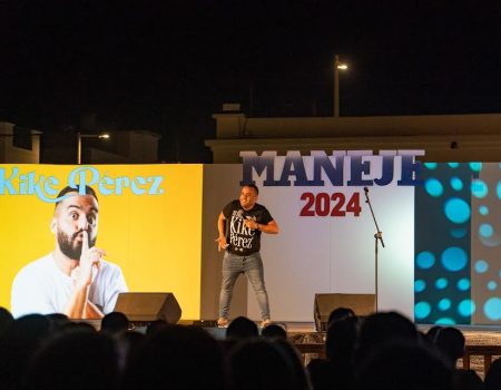 Kike Pérez puso el broche de oro a las Fiestas de Maneje