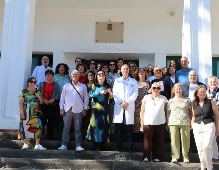 Homenajea a los profesionales jubilados