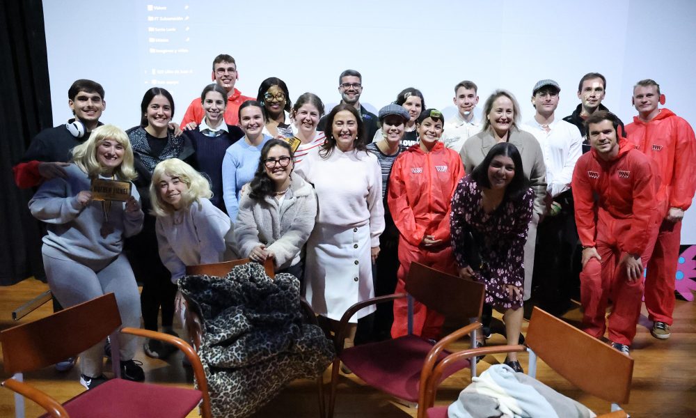 Estudiantes de Turismo de Lanzarote con ‘Charlie y la fábrica de chocolate’