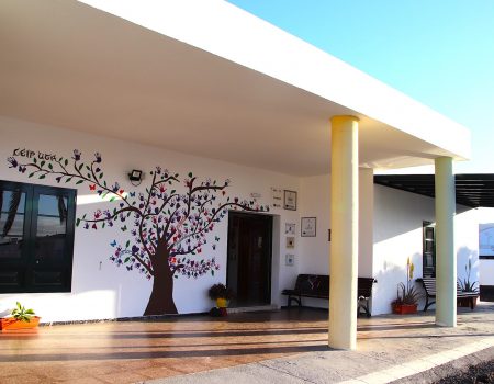 Yaiza inicia en Uga su programa formativo Educar en Familia 2025