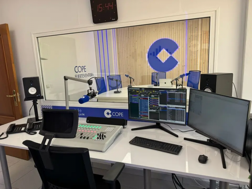 La Cadena COPE inaugura sus estudios en Fuerteventura