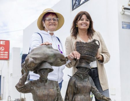 Homenaje a la mujer graciosera