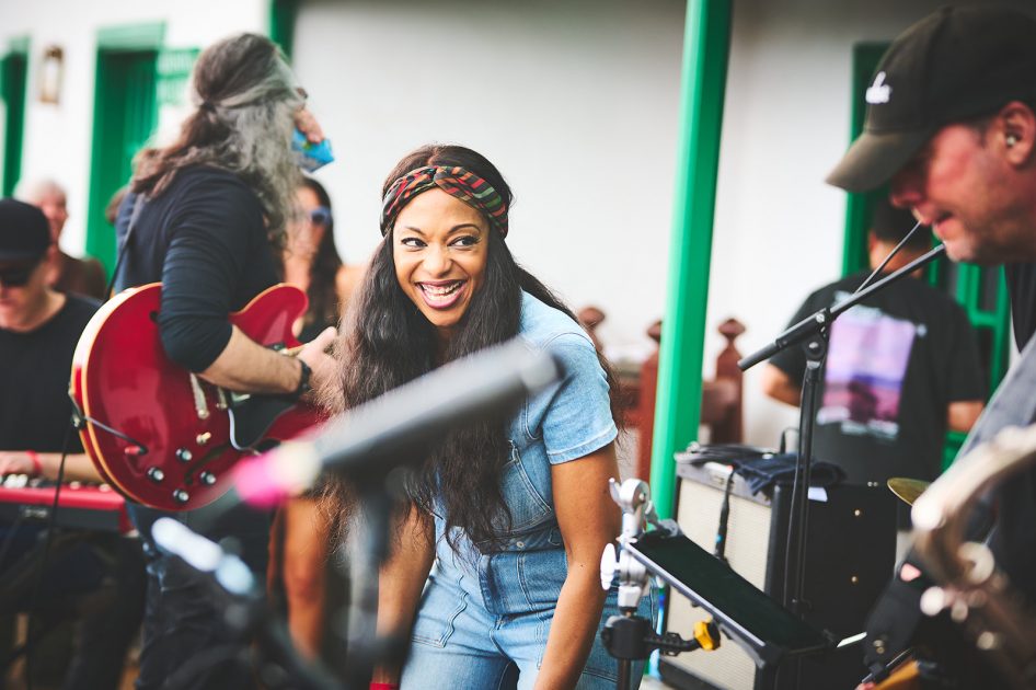 Sonidos Líquidos da el pistoletazo de salida a su XV
edición con un público entregado al mejor soul