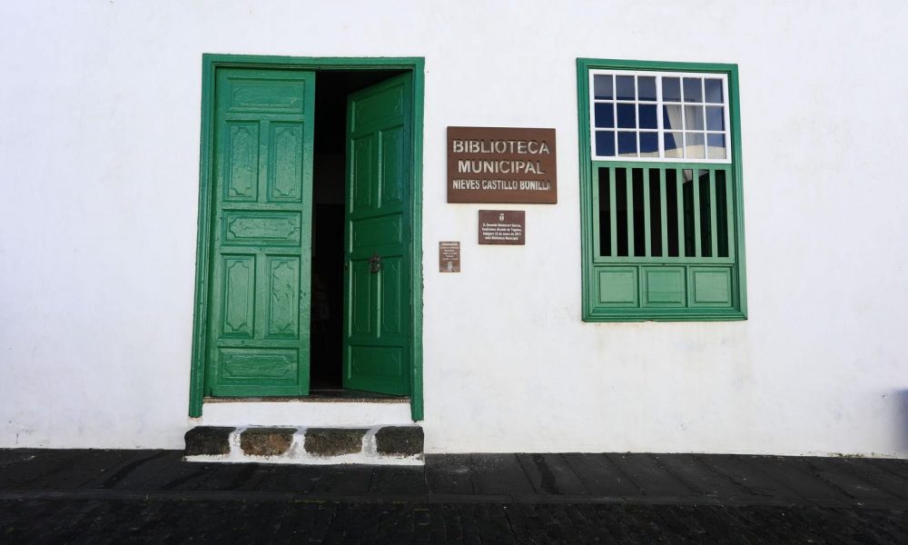 Teguise celebra la Semana del Libro con cuentacuentos y actividades de creación literaria