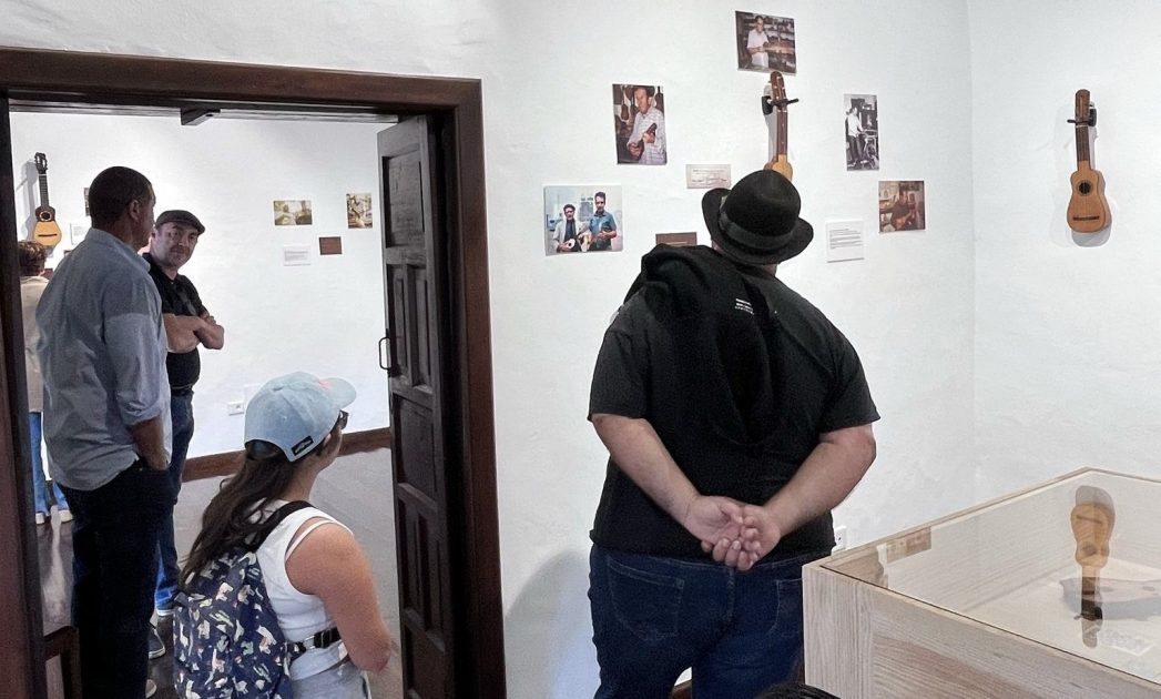 Femés se sumerge en la historia y herencia cultural del timple