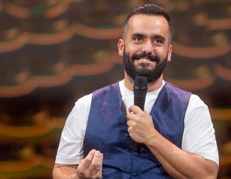 Kike Pérez presenta su primer libro