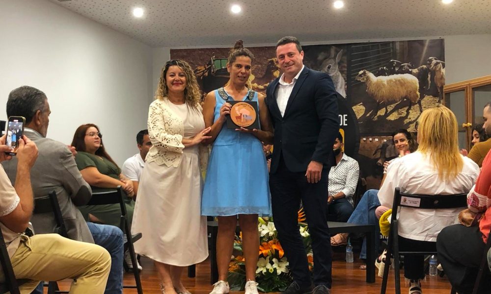 Homenaje a Tito González Medina en Uga