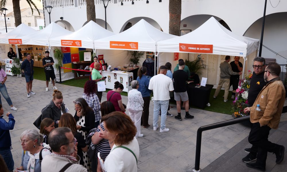 Comienza la III Fiera del Libro de Lanzarote con gran respaldo