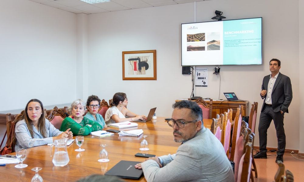 Lanzarote impulsa un modelo pionero de turismo ético y responsable