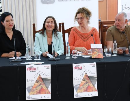 Festival Internacional de Poesía ‘Versos, Volcanes y Viento’