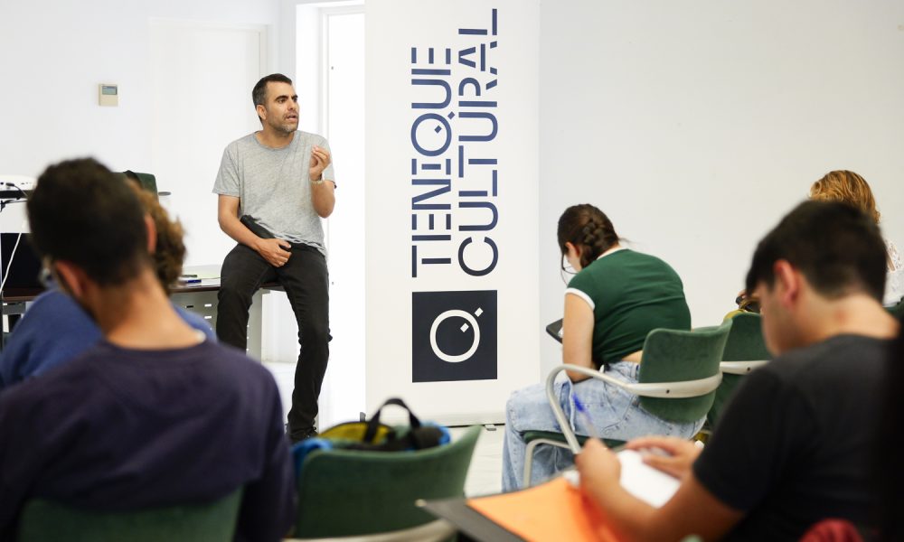 Arranca el taller de guion impartido por el cineasta cubano Alan González