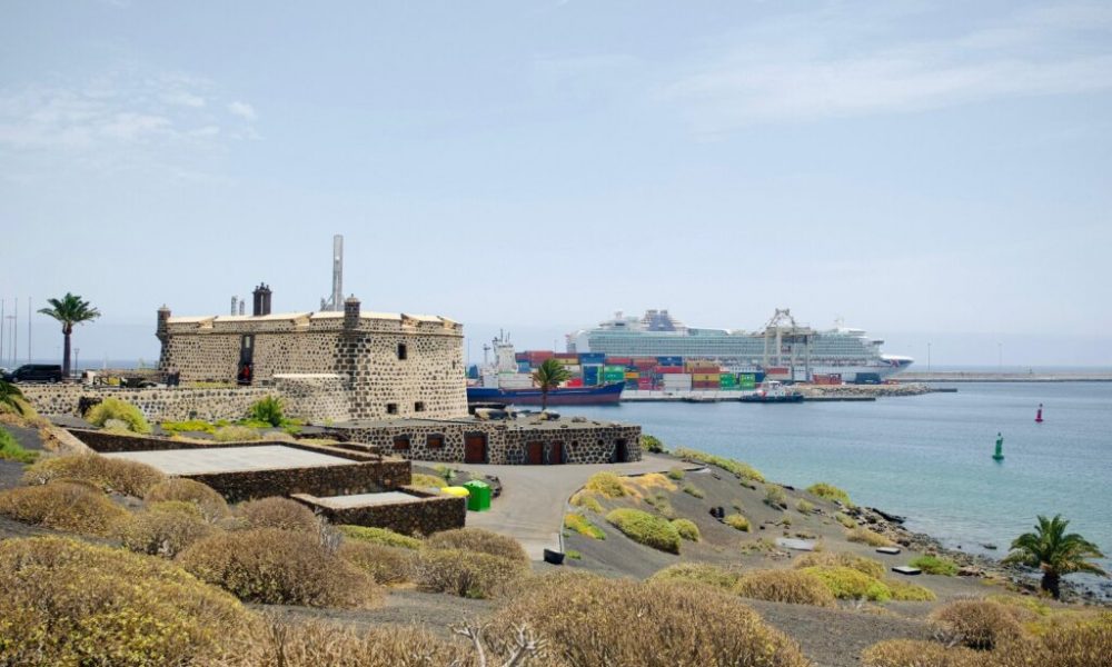 Arrecife será puerto base de cruceros hasta 2027