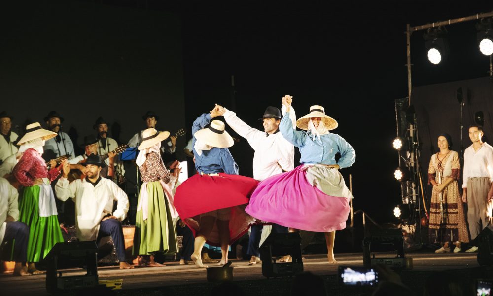Los Campesinos, Tigaray y Pedro Guerra en las Fiestas de San Ginés 2025