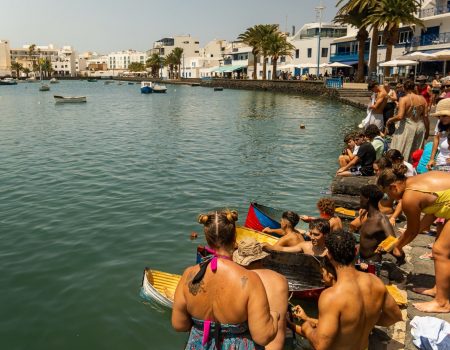 Jolateros, envite, radioaficionados y verbenas en San Ginés 2025