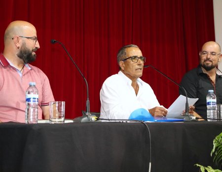 Yaiza publica Alongado al brocal