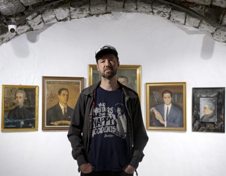 Real galería de retratos de gente que no existe