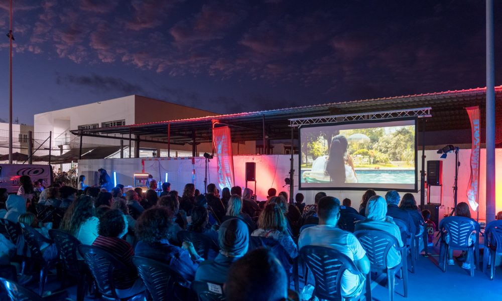 Cine al aire libre en La Oliva con Tenique Cultural