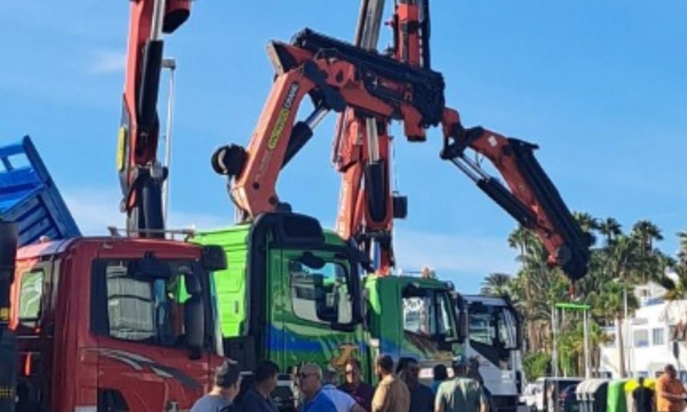 Recogida de juguetes en Tías 2025. Los Pocillos en un gran circuito solidario de camiones para recoger juguetes destinados a Flora Acoge