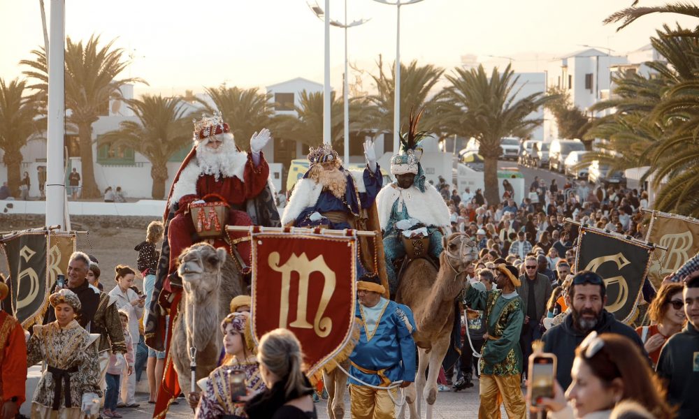 San Bartolomé, Cabalgata de Reyes 2026, Reyes Magos Lanzarote, Navidad en San Bartolomé, Fiestas infantiles Lanzarote, Cultura local Canarias, Cabalgata Playa Honda, Tradiciones navideñas Canarias, Eventos familiares Lanzarote