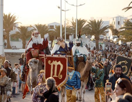 San Bartolomé, Cabalgata de Reyes 2026, Reyes Magos Lanzarote, Navidad en San Bartolomé, Fiestas infantiles Lanzarote, Cultura local Canarias, Cabalgata Playa Honda, Tradiciones navideñas Canarias, Eventos familiares Lanzarote