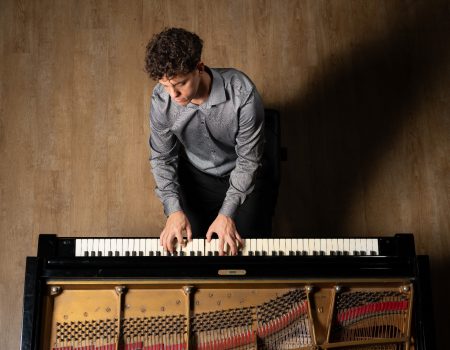 Gabriel Ducatenzeiler debuta en el Festival de Música de Canarias con un programa ‘de cine’